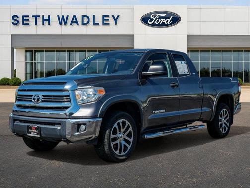 2017 Toyota Tundra SR5