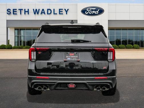 Agate Black Metallic 2026 Ford Explorer ST