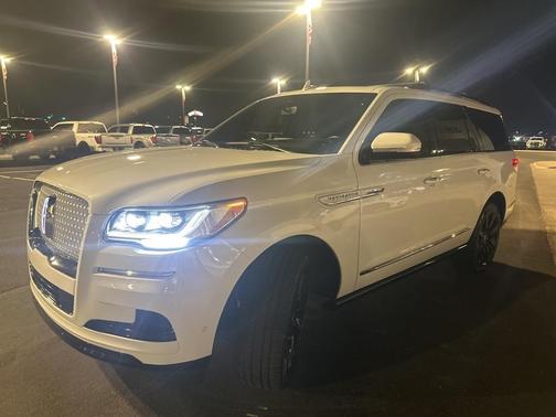 2024 Lincoln Navigator Reserve