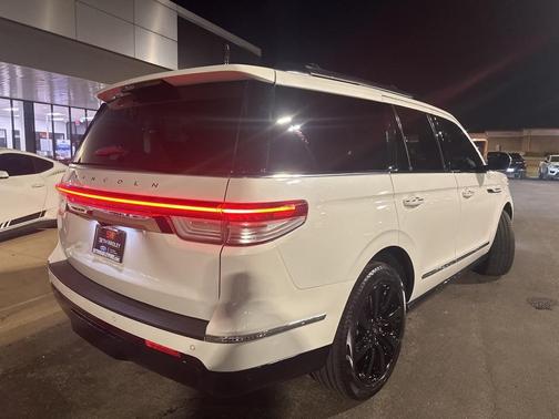 2024 Lincoln Navigator Reserve