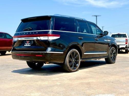 2024 Lincoln Navigator Reserve