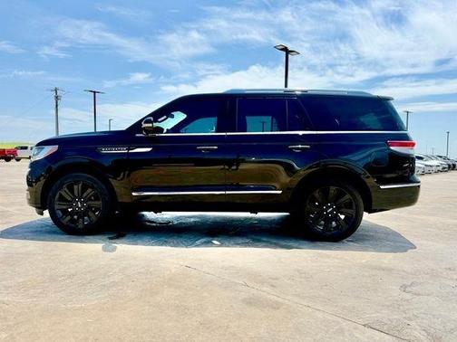 2024 Lincoln Navigator Reserve