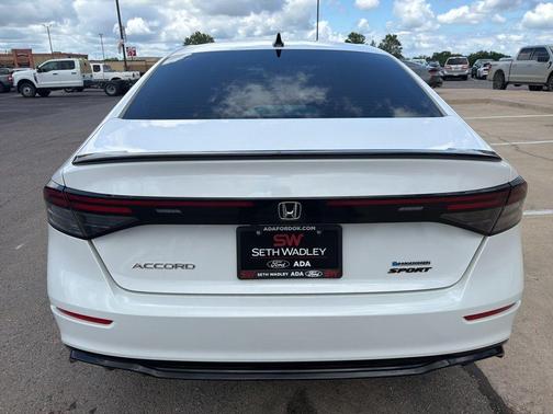 Platinum White Pearl 2025 Honda Accord Hybrid Sport-L
