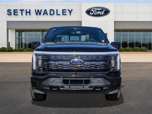 2023 Ford F-150 Lightning Platinum