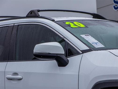 2020 Toyota RAV4 XLE Premium