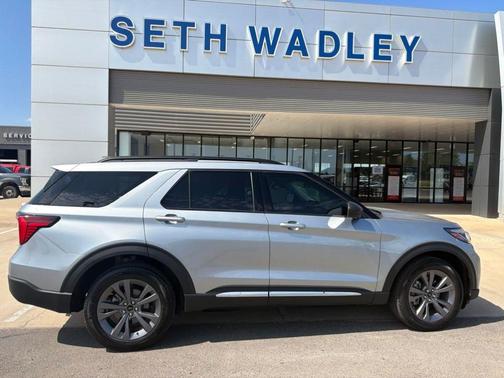 Silver Metallic 2025 Ford Explorer Active