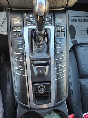 2018 Porsche Macan Base