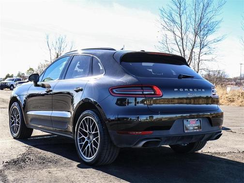 2018 Porsche Macan Base