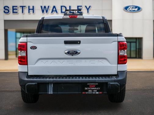 Oxford White 2022 Ford Maverick XL