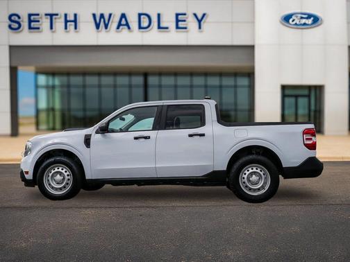 Oxford White 2022 Ford Maverick XL