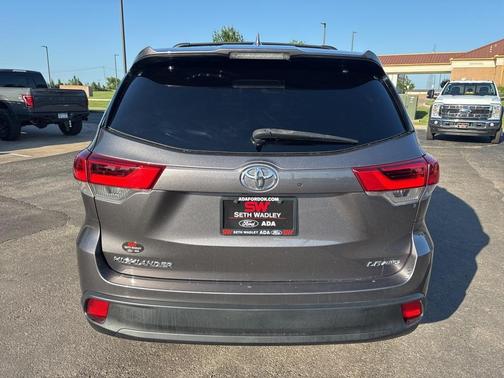 2019 Toyota Highlander LE Plus