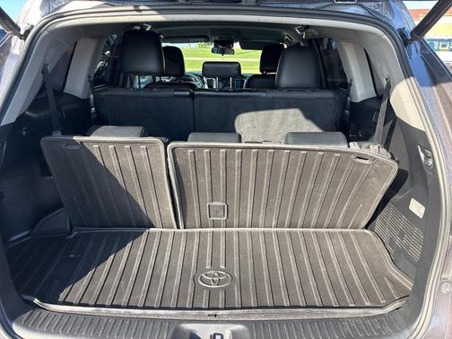 2019 Toyota Highlander LE Plus