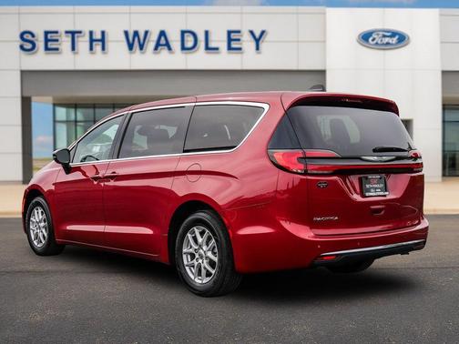 Red 2025 Chrysler Pacifica Select