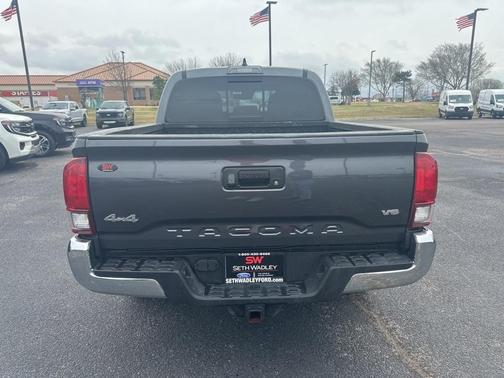 2022 Toyota Tacoma SR5