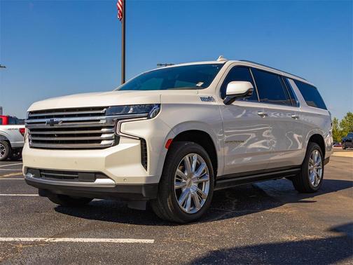 2021 Chevrolet Suburban High Country