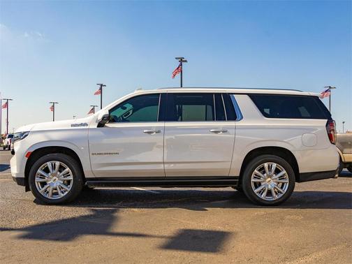 2021 Chevrolet Suburban High Country