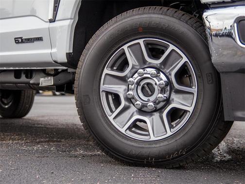 2026 Ford F-350 Lariat Super Duty