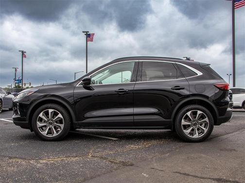 2023 Ford Escape Platinum