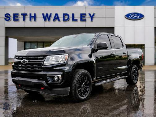 Black 2022 Chevrolet Colorado LT