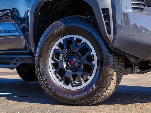 2024 Toyota Tacoma TRD Off Road