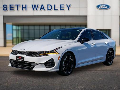 Glacial White Pearl 2023 Kia K5 GT-Line