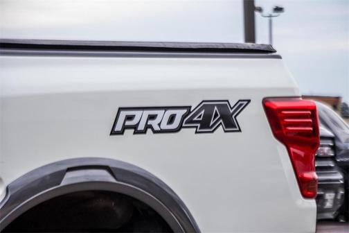 2017 Nissan Titan XD PRO-4X