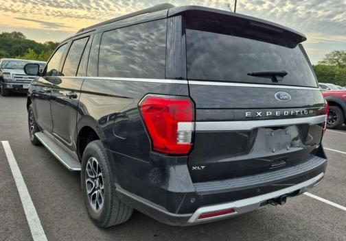 2023 Ford Expedition Max XLT