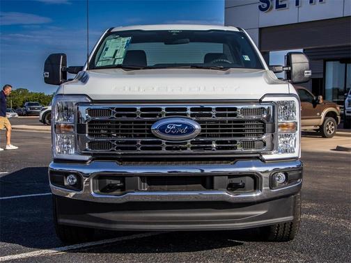 2025 Ford F-350 XLT