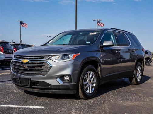 2020 Chevrolet Traverse LT Cloth