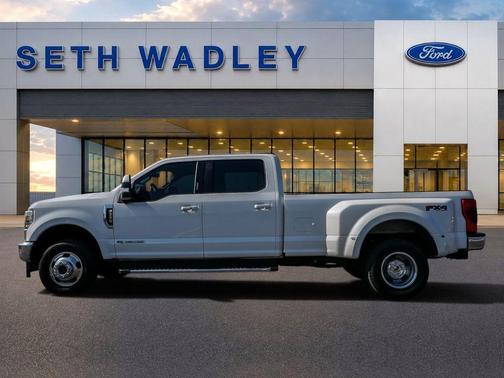 Star White 2020 Ford F-350 Lariat Super Duty