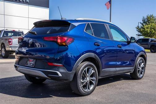 2022 Buick Encore GX Select