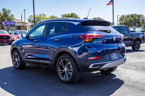 2022 Buick Encore GX Select