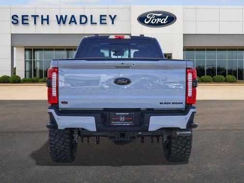 Avalanche 2026 Ford F-250 Lariat