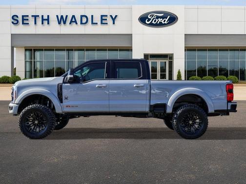 Avalanche 2026 Ford F-250 Lariat