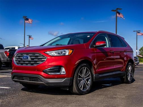 2021 Ford Edge Titanium