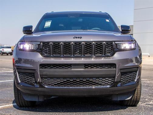 2024 Jeep Grand Cherokee L Laredo