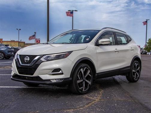 2022 Nissan Rogue Sport SL