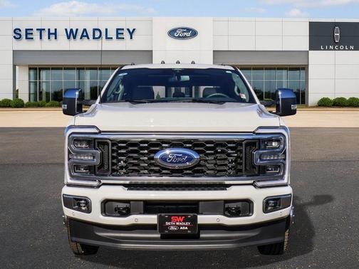 2025 Ford F-350 Platinum