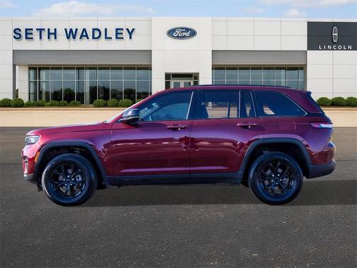 2024 Jeep Grand Cherokee Laredo