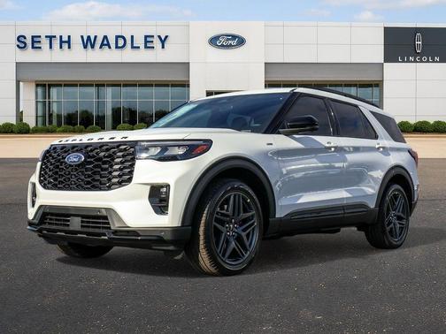 White Metallic 2026 Ford Explorer ST-Line