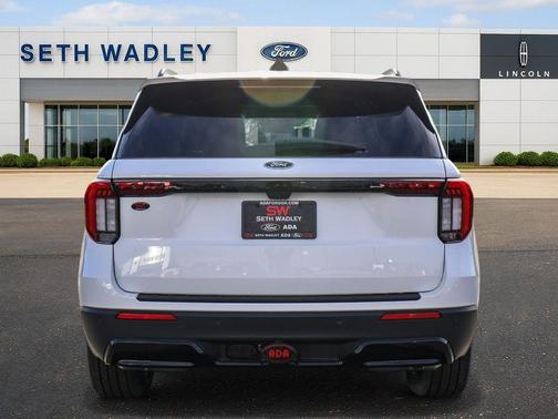 White Metallic 2026 Ford Explorer ST-Line