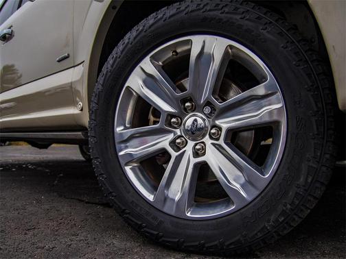 2017 Ford F-150 Platinum