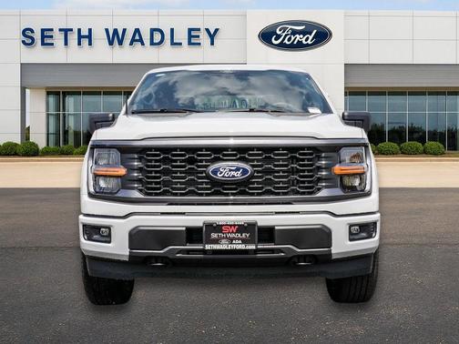Avalanche 2026 Ford F-150 STX