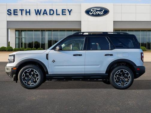 Oxford White 2026 Ford Bronco Sport Outer Banks