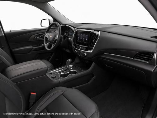 Silver Ice Metallic 2021 Chevrolet Traverse Premier