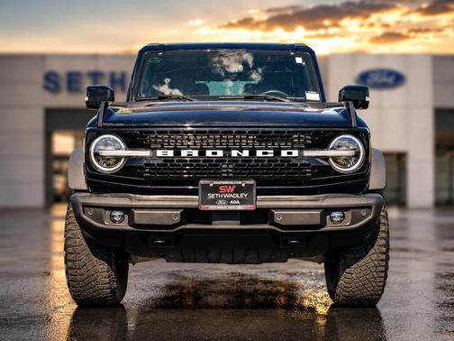 Antimatter Blue Metallic 2021 Ford Bronco Wildtrak