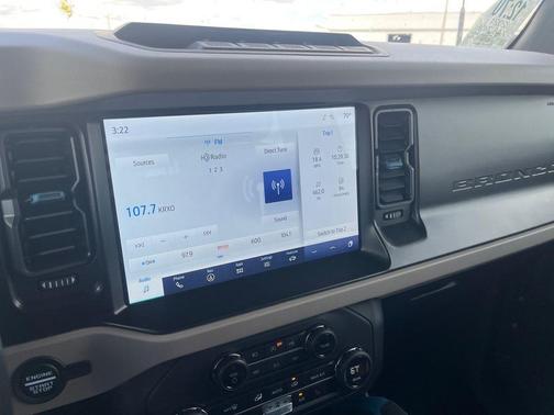 Blue Metallic 2021 Ford Bronco Wildtrak