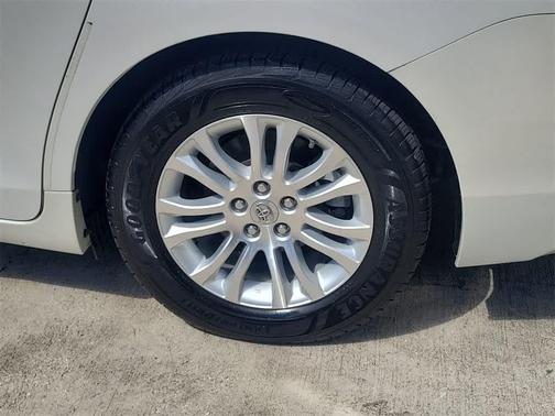 2015 Toyota Sienna XLE Premium