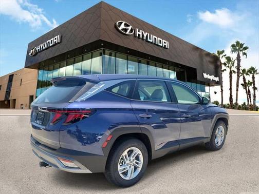 2025 Hyundai TUCSON SE