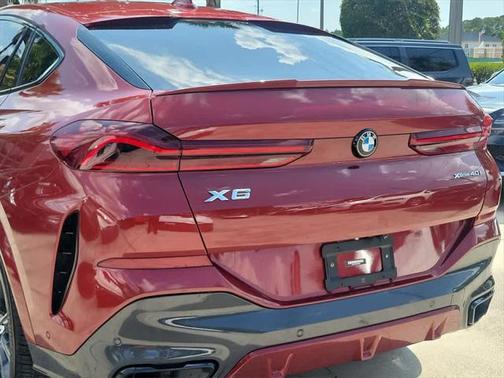 2022 BMW X6 xDrive40i